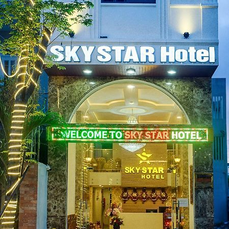 Sky Star Hotel Дананг Екстериор снимка