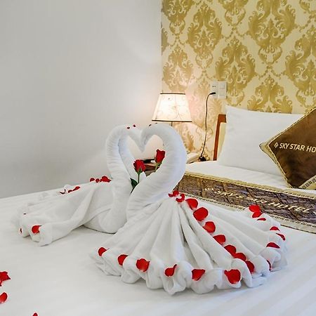 Sky Star Hotel Дананг Екстериор снимка