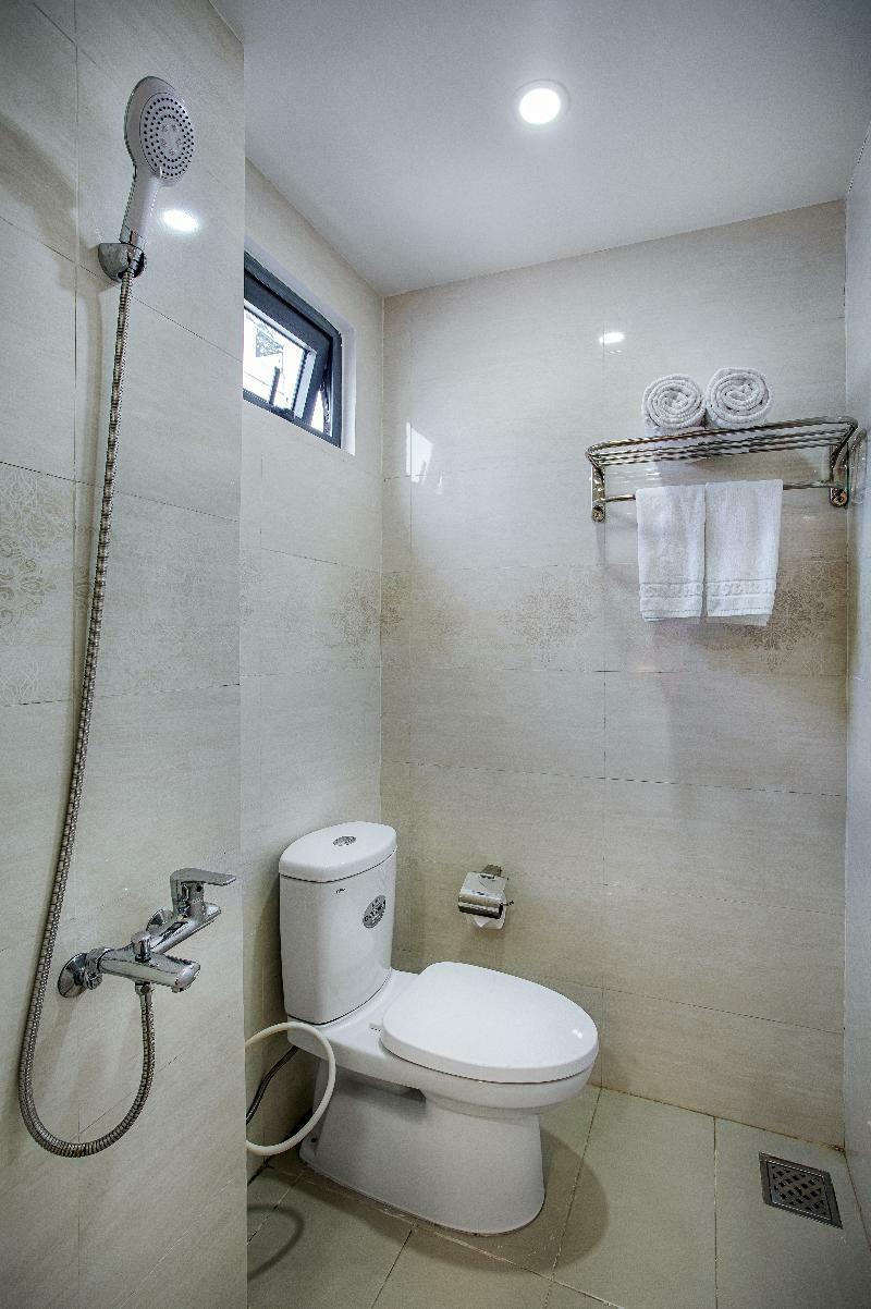 Sky Star Hotel Дананг Екстериор снимка